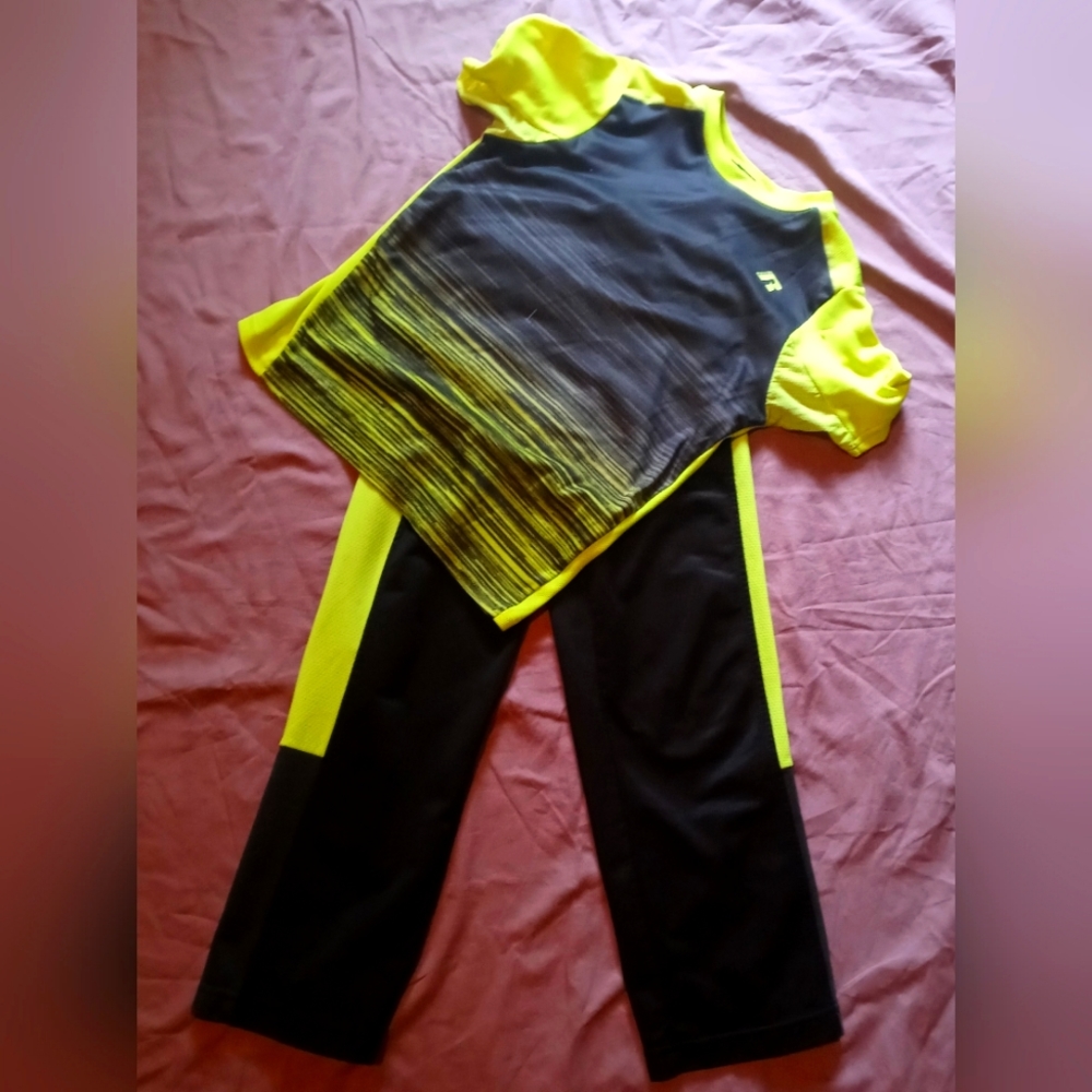 Russell athletic 2 piece size 8